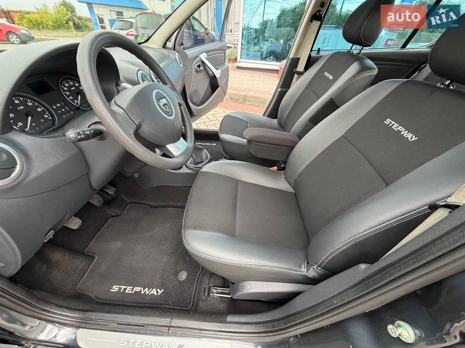 2012 Dacia Sandero - мініатюра 10