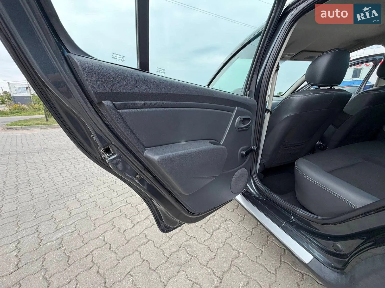 2012 Dacia Sandero - мініатюра 12