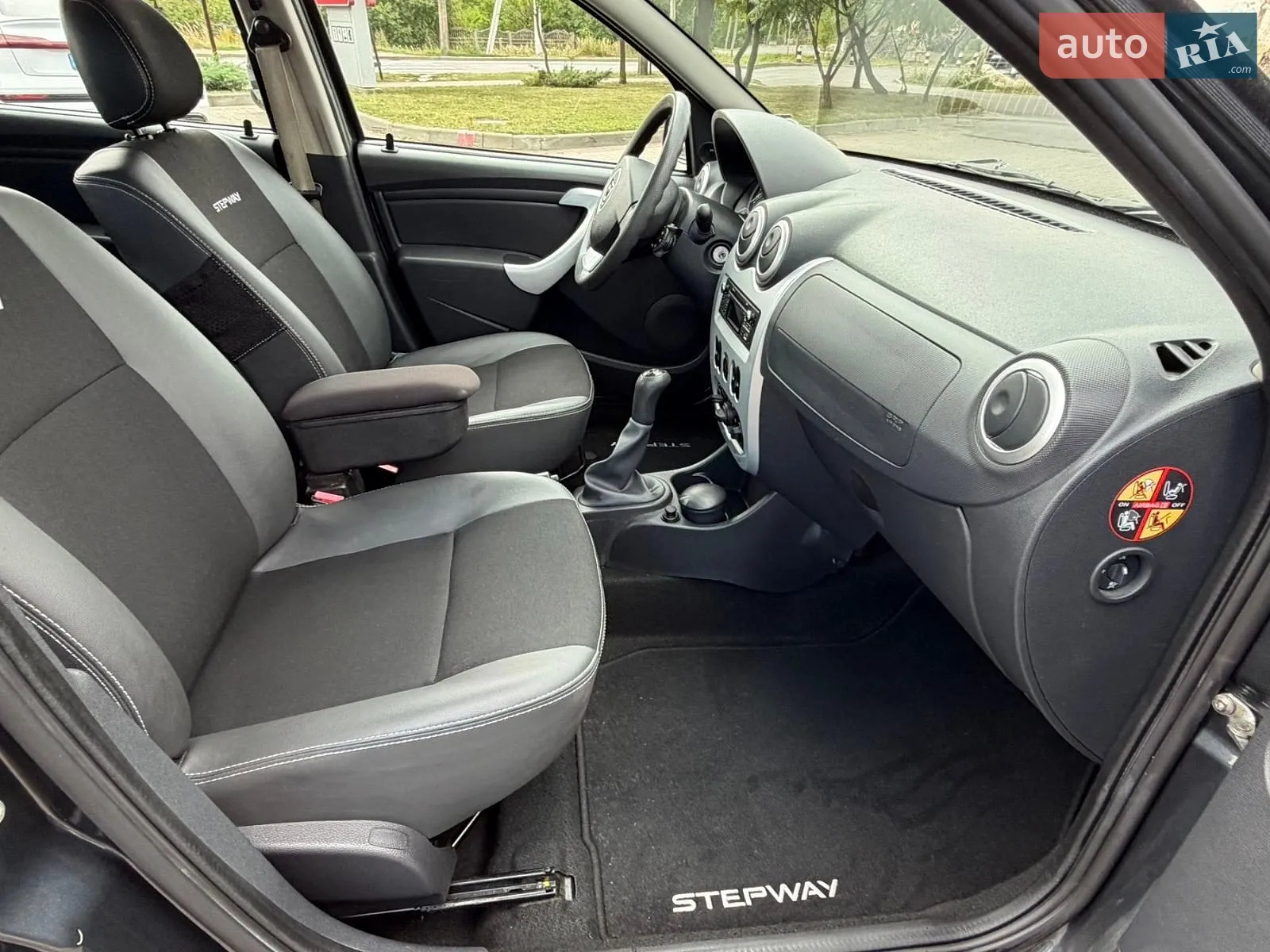 2012 Dacia Sandero - мініатюра 16
