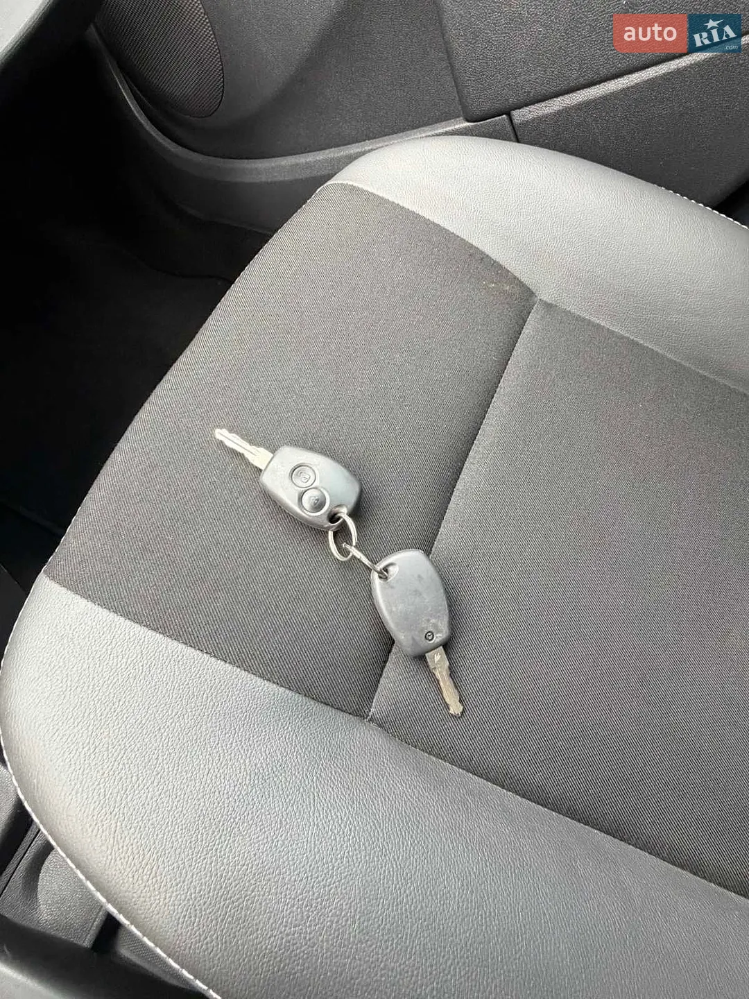 2012 Dacia Sandero - мініатюра 24