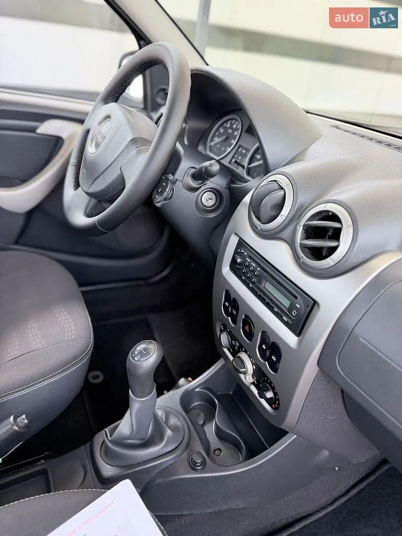 2012 Dacia Sandero - мініатюра 15