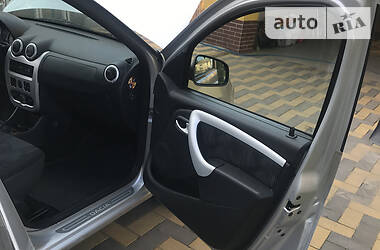 Хетчбек Dacia Sandero 2008 в 