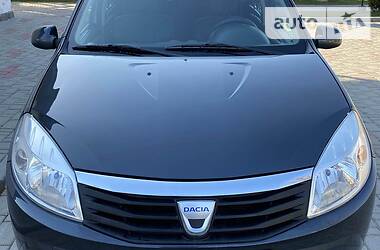 Хетчбек Dacia Sandero 2008 в 