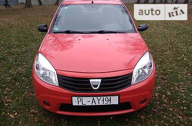 Хэтчбек Dacia Sandero 2009 в Радивилове