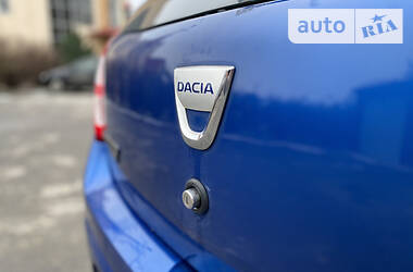 Хэтчбек Dacia Sandero 2009 в Тернополе