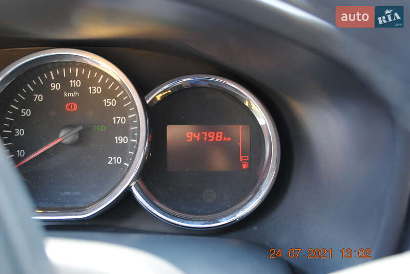 Хетчбек Dacia Sandero 2012 в Кропивницькому