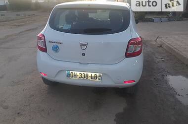 Хэтчбек Dacia Sandero 2014 в Калуше