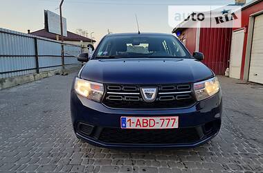 Хэтчбек Dacia Sandero 2019 в Львове