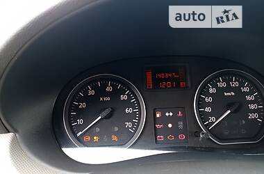 Хэтчбек Dacia Sandero 2009 в 