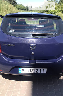 Хетчбек Dacia Sandero 2014 в Василькові