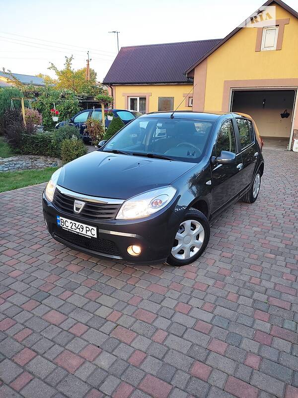 Dacia Sandero