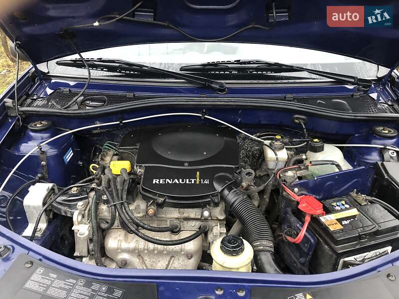 Хетчбек Dacia Sandero 2009 в Білогір'ї