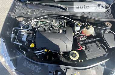 Хэтчбек Dacia Sandero 2009 в 