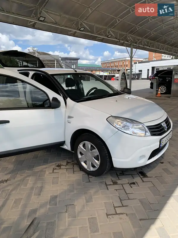 Dacia Sandero