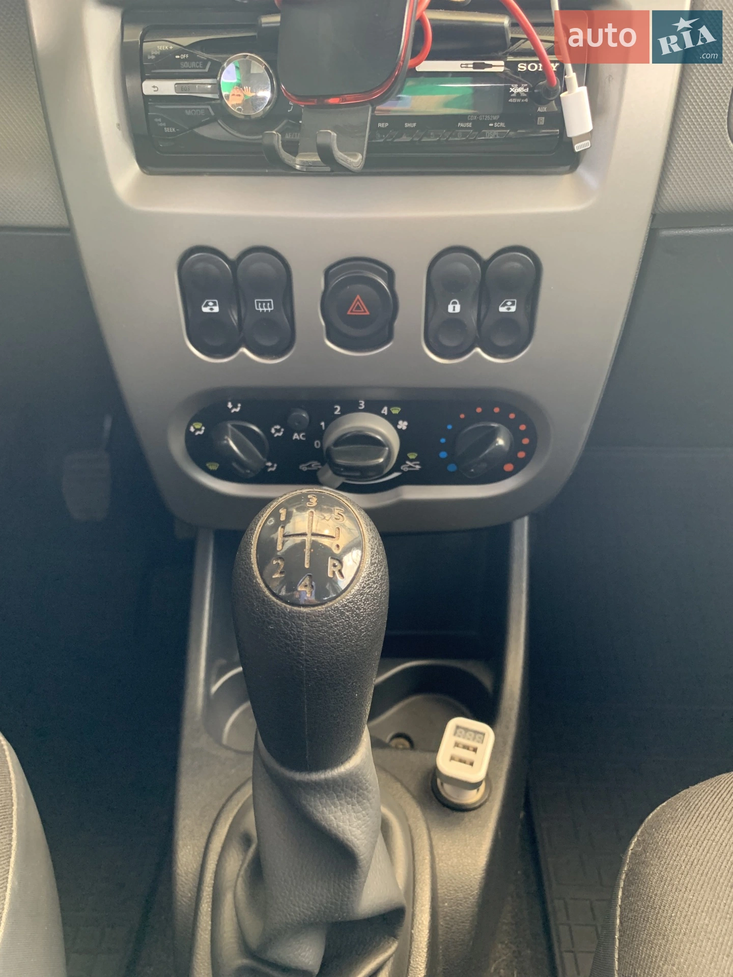 2011 Dacia Sandero - мініатюра 7
