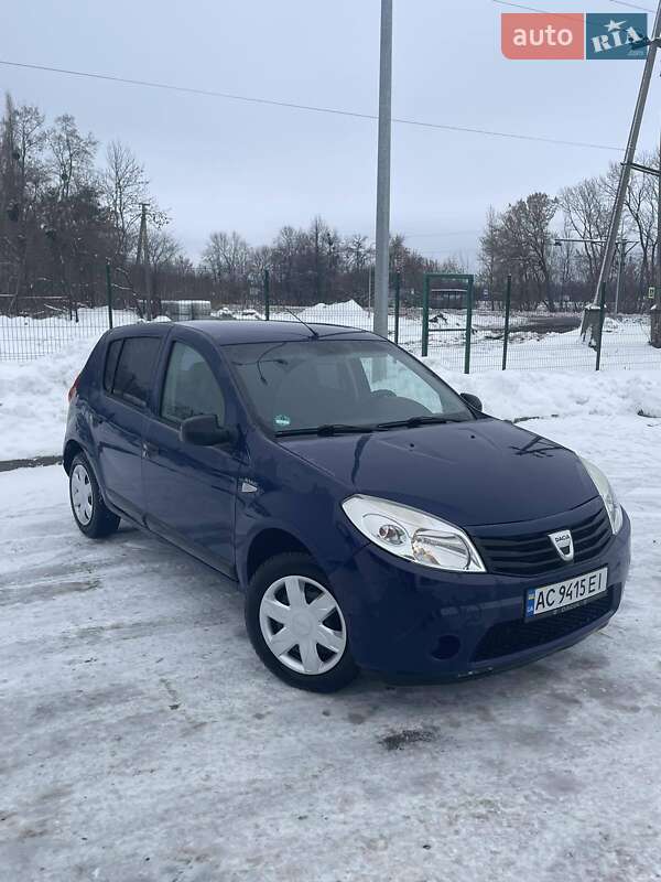 Dacia Sandero 2009