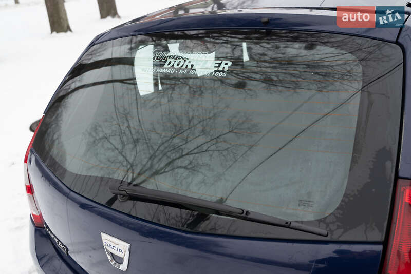 Хэтчбек Dacia Sandero 2009 в Сумах