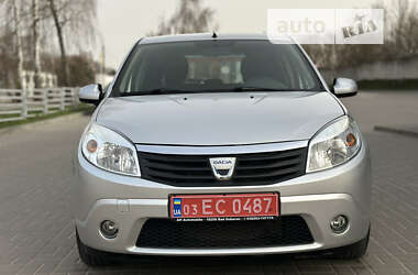 Хетчбек Dacia Sandero 2010 в Тернополі