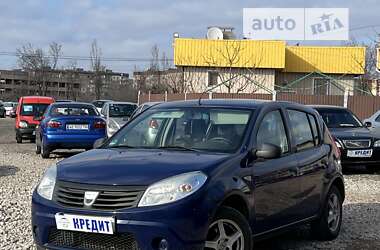 Хетчбек Dacia Sandero 2009 в Кривому Розі