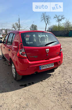 Хэтчбек Dacia Sandero 2009 в Сумах