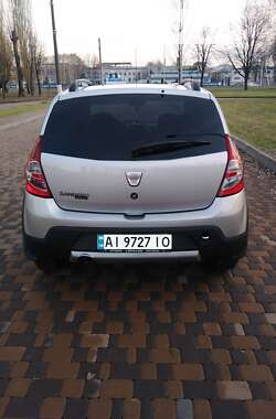 Хетчбек Dacia Sandero 2010 в Броварах