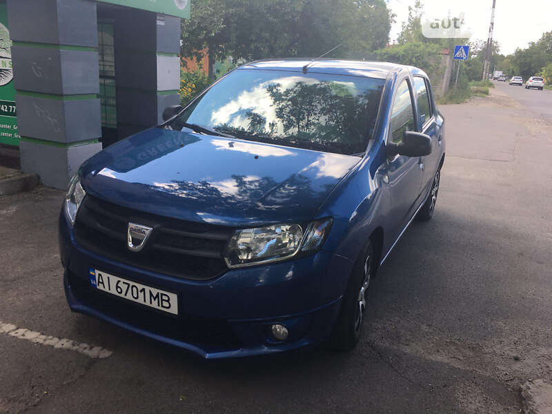 Хэтчбек Dacia Sandero 2013 в Киеве