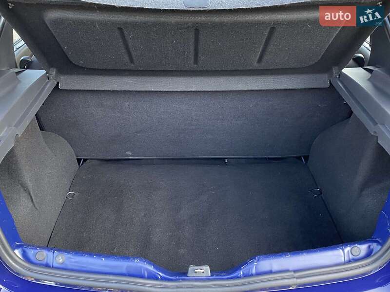 Хэтчбек Dacia Sandero 2009 в Ковеле