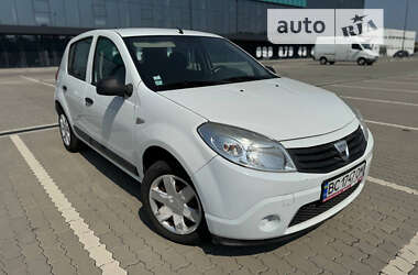 Хетчбек Dacia Sandero 2010 в Львові