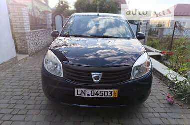 Хэтчбек Dacia Sandero 2011 в Тернополе