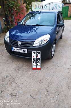 Хэтчбек Dacia Sandero 2009 в Бердичеве