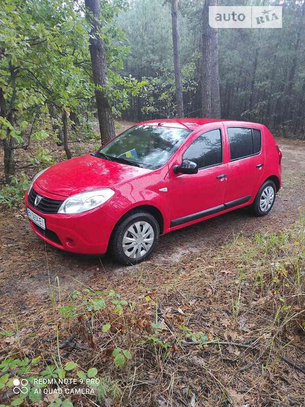 Хетчбек Dacia Sandero 2012 в Славуті