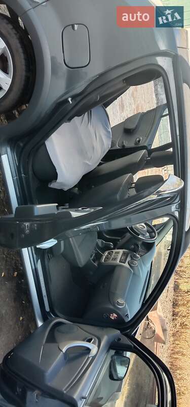 Хетчбек Dacia Sandero 2010 в Лохвиці