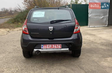 Хетчбек Dacia Sandero 2011 в Харкові