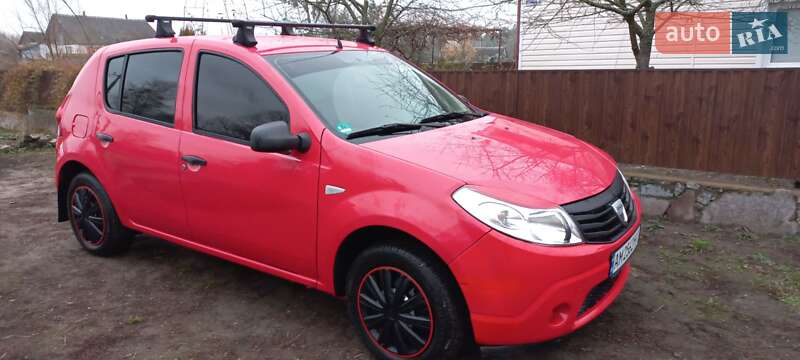 Dacia Sandero 2010