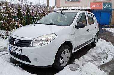 Хетчбек Dacia Sandero 2009 в Калинівці