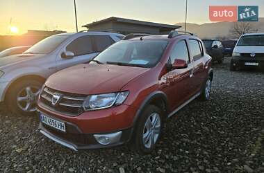 Хетчбек Dacia Sandero 2014 в Хусті