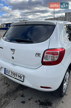 Хэтчбек Dacia Sandero 2013 в Харькове