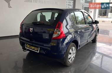 Хетчбек Dacia Sandero 2009 в Червонограді