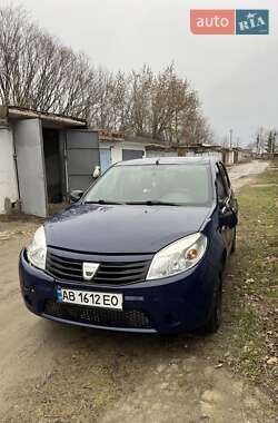 Хетчбек Dacia Sandero 2009 в Новодністровську