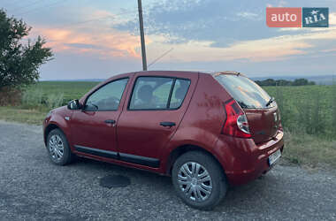 Хетчбек Dacia Sandero 2009 в Івано-Франківську