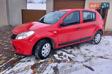 Хетчбек Dacia Sandero 2011 в Тернополі