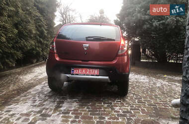 Хетчбек Dacia Sandero 2010 в Рівному