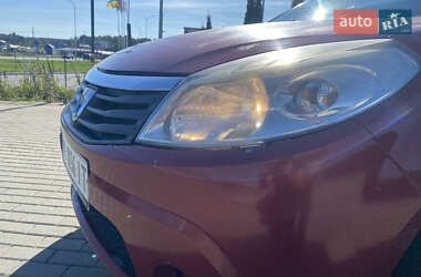 Хэтчбек Dacia Sandero 2012 в Львове