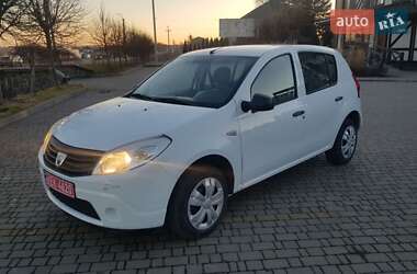 Хетчбек Dacia Sandero 2009 в Луцьку