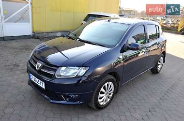 Хетчбек Dacia Sandero 2013 в Львові