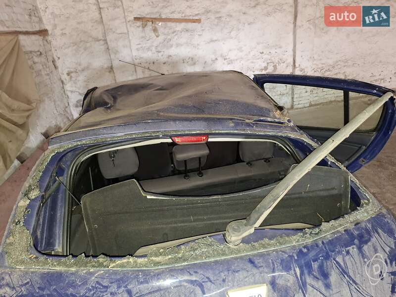 Хетчбек Dacia Sandero 2009 в Лисянці фото 9 Хетчбек Dacia Sandero 2009 в Лисянці