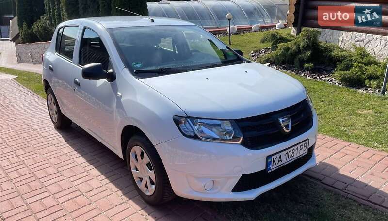 Dacia Sandero 2017