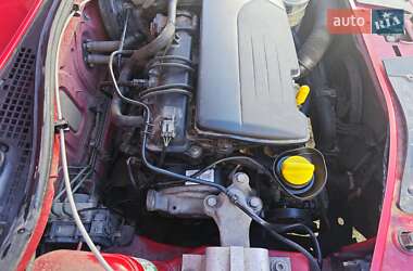 Хэтчбек Dacia Sandero 2009 в 