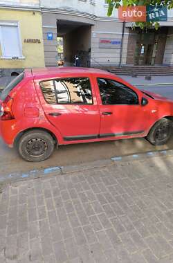 Хетчбек Dacia Sandero 2009 в Івано-Франківську