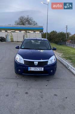 Хетчбек Dacia Sandero 2009 в Лубнах